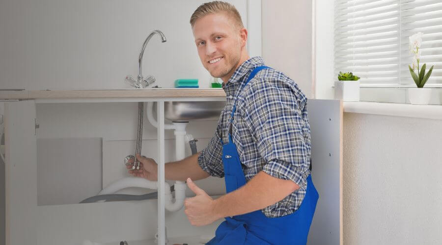 Expert burst pipe repair services in Kemmerer, WY